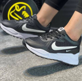 کتونی مدل نایک + بند هدیه