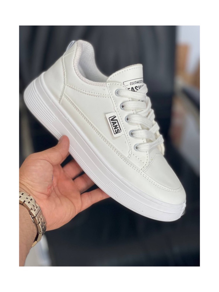 کتانی ونس مشکی مدل اسپرت ساده و مقاوم