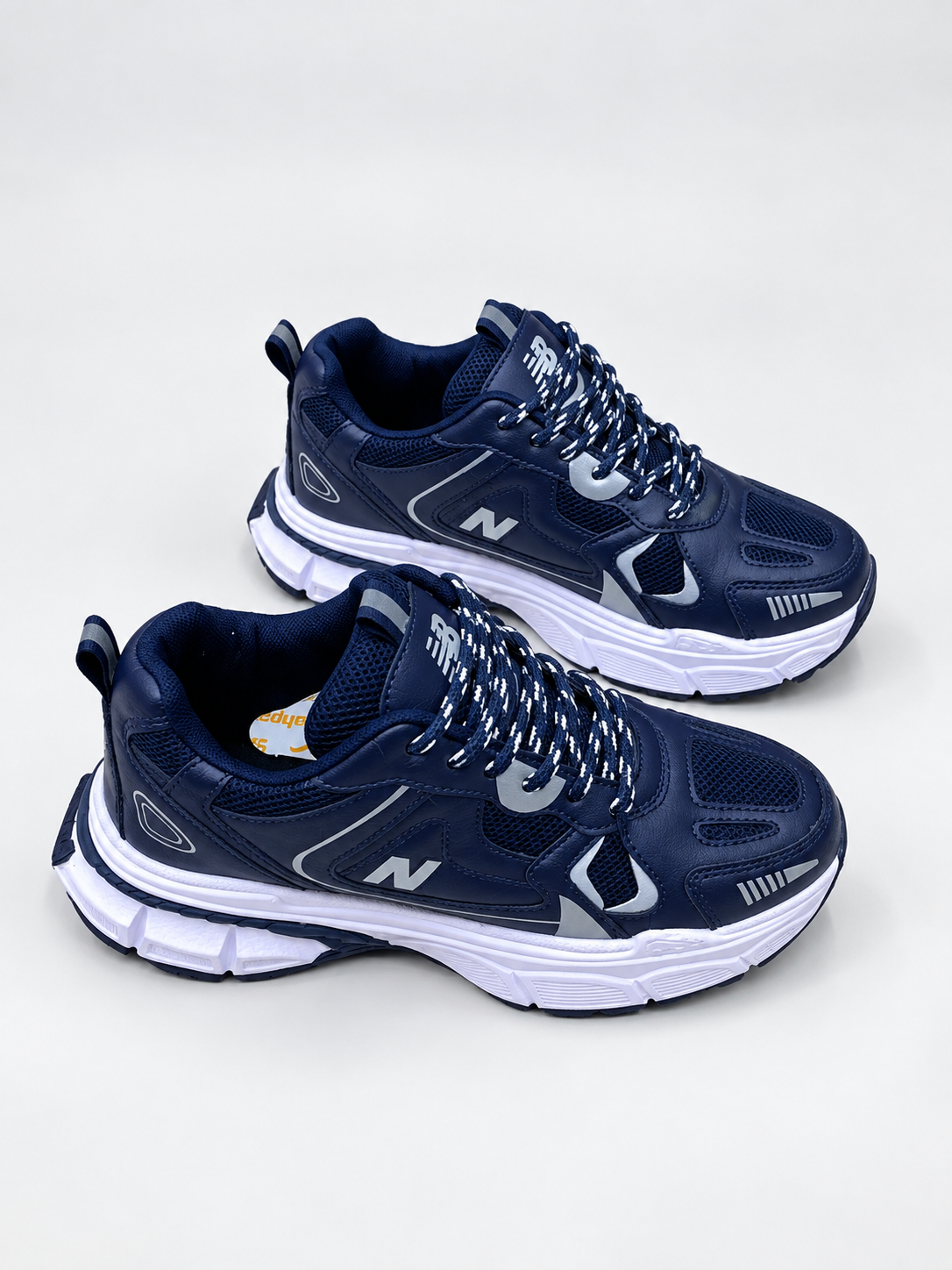کتونی نیوبالانس NewBalance